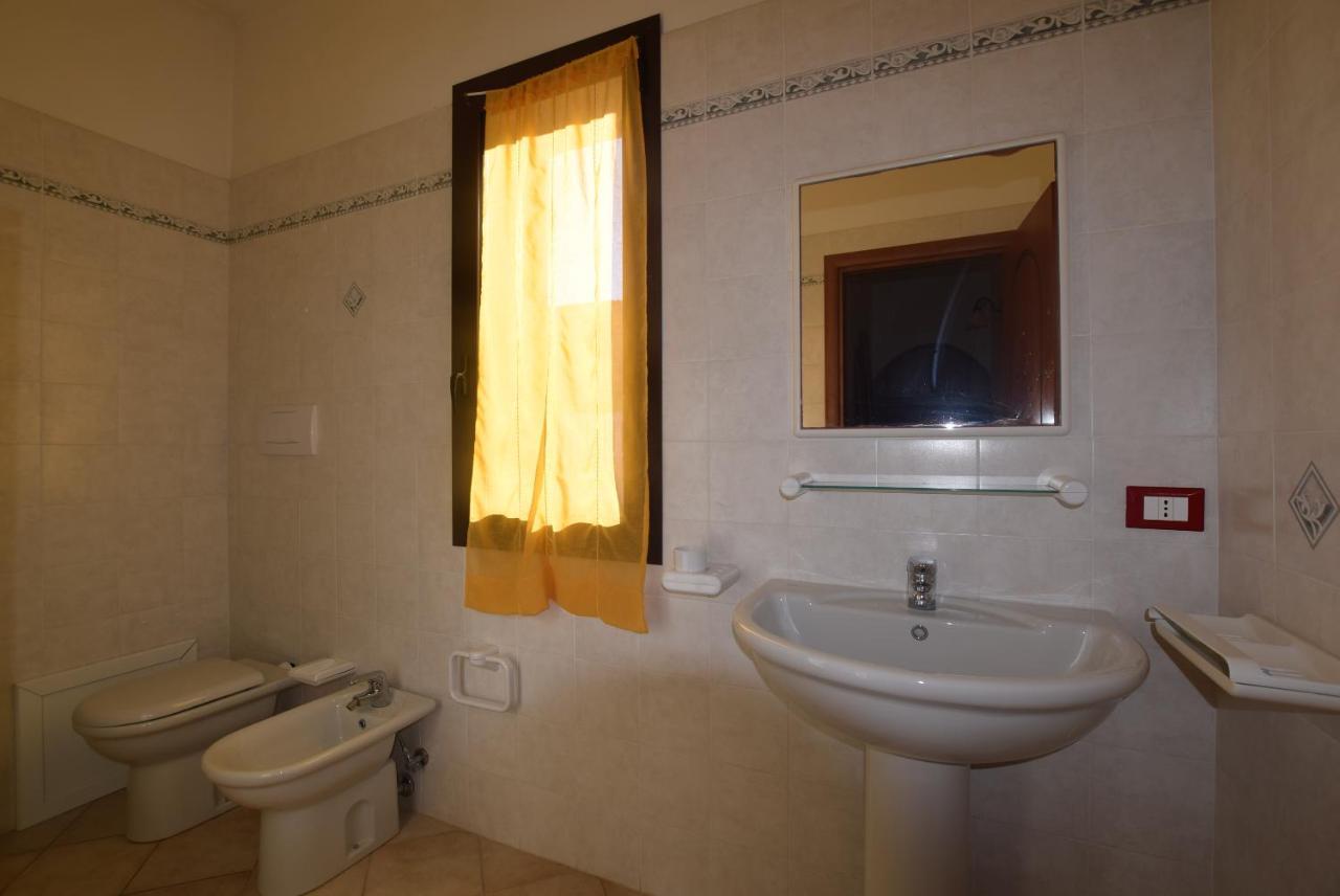 Aparthotel Residenza Sul Mare Valledoria  Zewnętrze zdjęcie